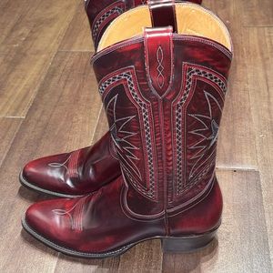 Frye Round Toe boots